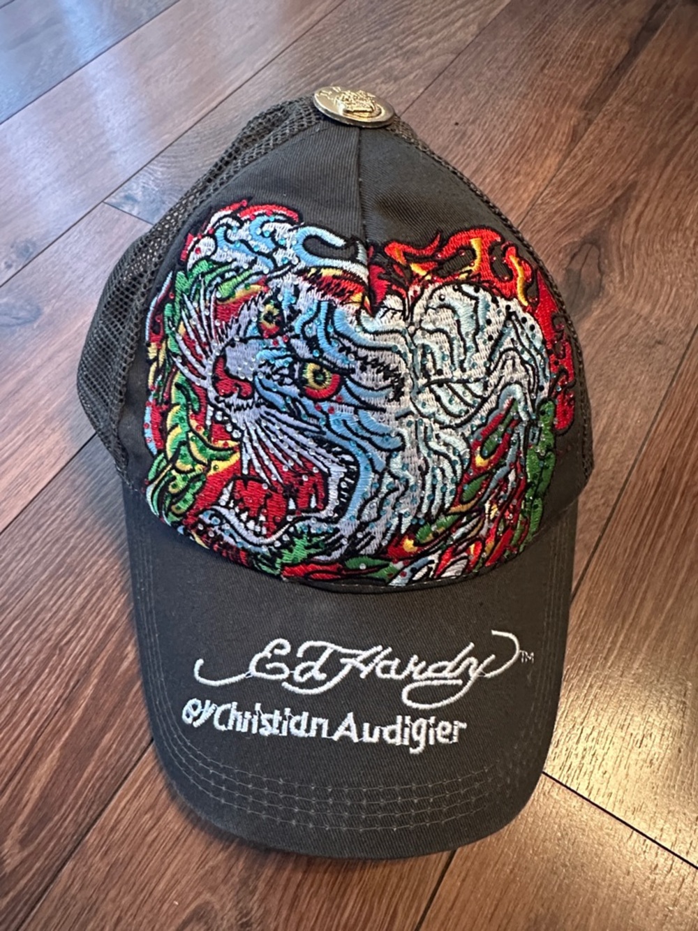 Trucker Hat with Tiger